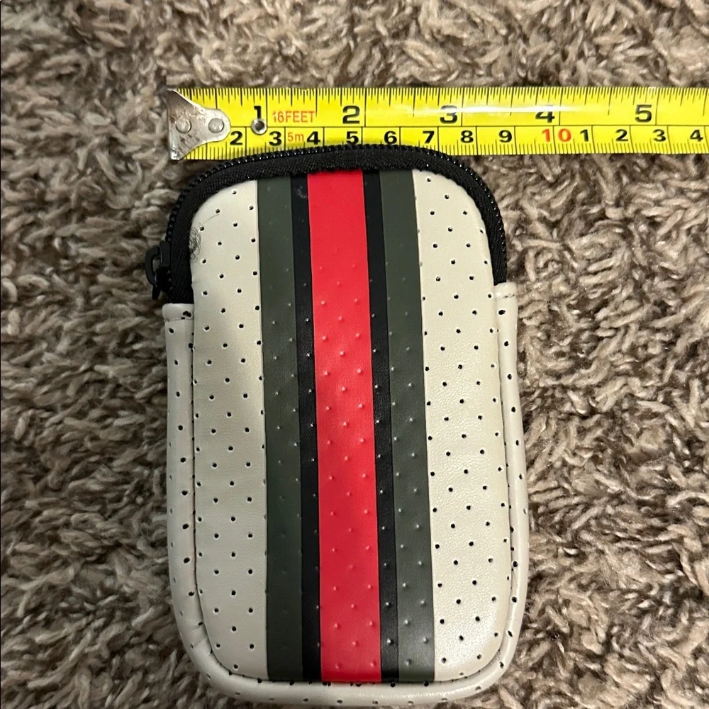 HAUTE SHORE Cream and Red Striped Pouch p